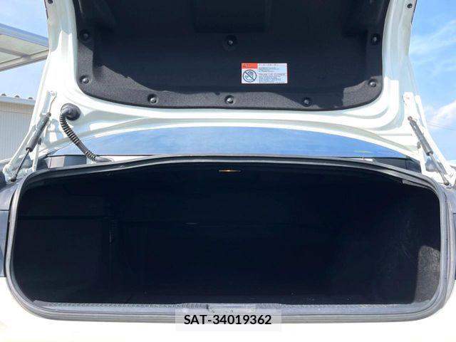 Toyota CROWN SEDAN 2020-10 8313924-11