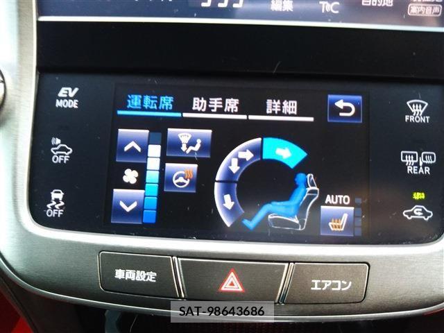 Toyota CROWN SEDAN 2015-11 8313941-9