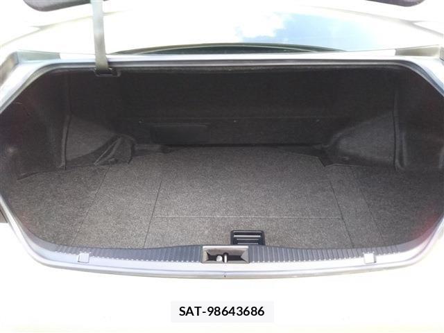 Toyota CROWN SEDAN 2015-11 8313941-22