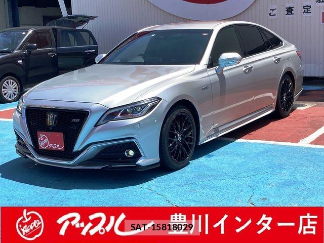 Toyota CROWN SEDAN 2020-02 8313930-0