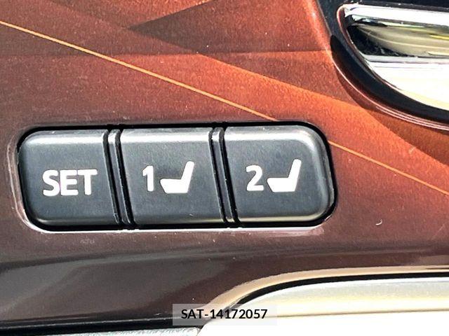 Toyota CROWN SEDAN 2013-09 8313943-5