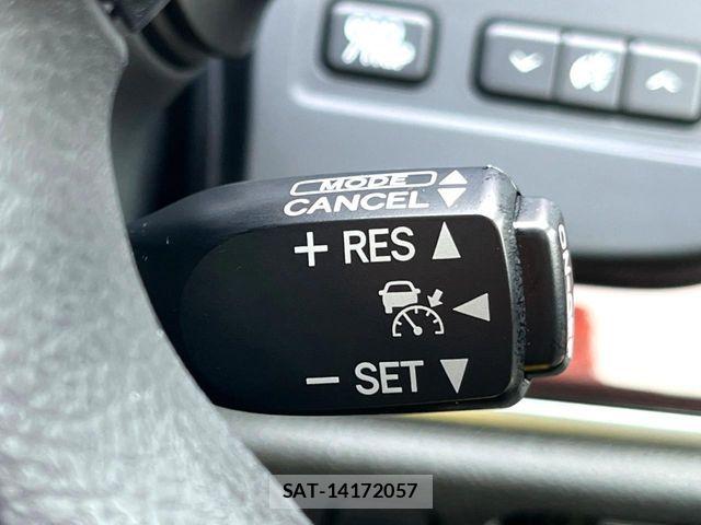 Toyota CROWN SEDAN 2013-09 8313943-7