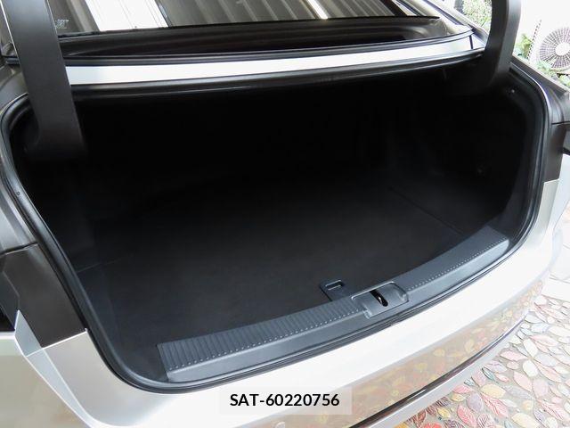 Toyota CROWN SEDAN 2025-02 8313910-26