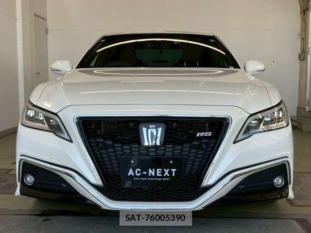 Toyota CROWN SEDAN 2019-07 8313932-16