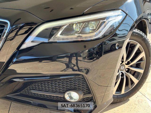 Toyota CROWN SEDAN 2020-07 8313928-10