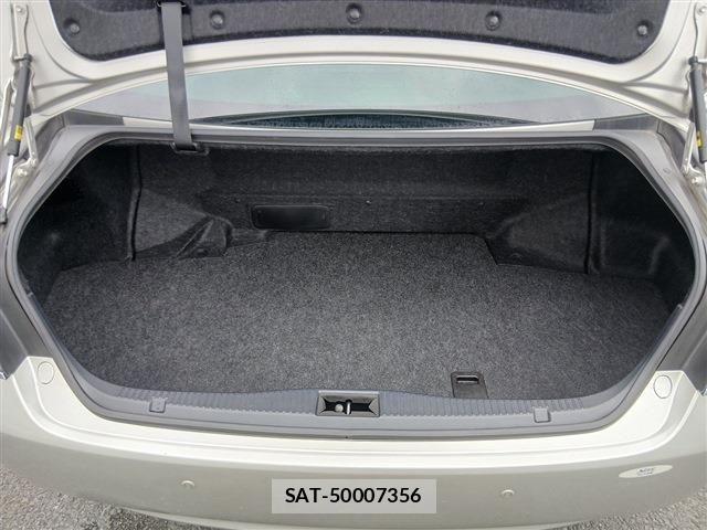 Toyota CROWN SEDAN 2014-02 8335393-18