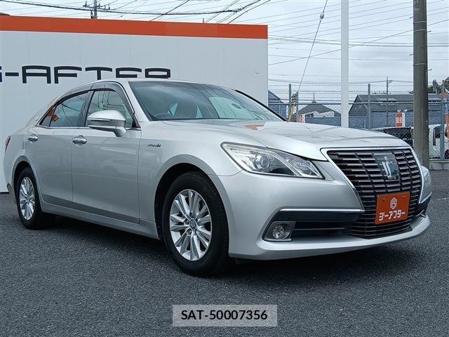 Toyota CROWN SEDAN 2014-02 8335393-20