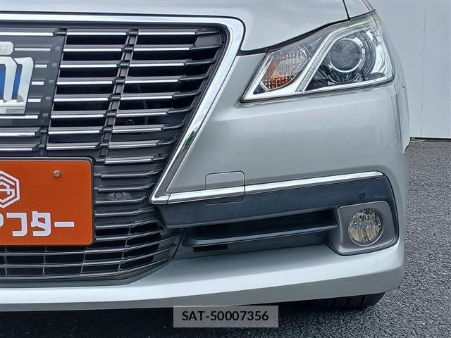 Toyota CROWN SEDAN 2014-02 8335393-25