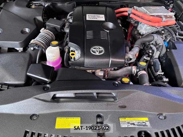 Toyota CROWN SEDAN 2014-02 8335387-17