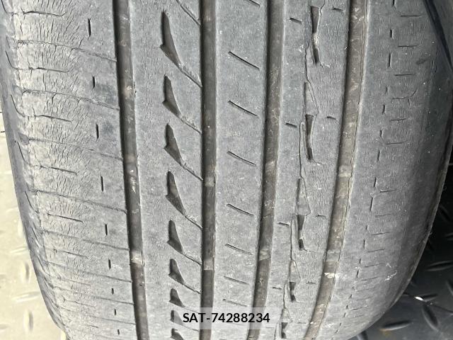Toyota CROWN SEDAN 2015-08 8335378-21