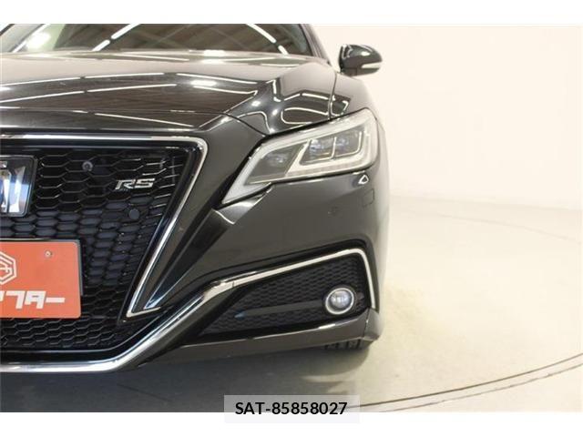 Toyota CROWN SEDAN 2021-02 8335379-13
