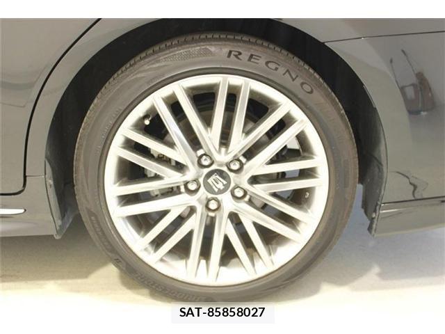 Toyota CROWN SEDAN 2021-02 8335379-23