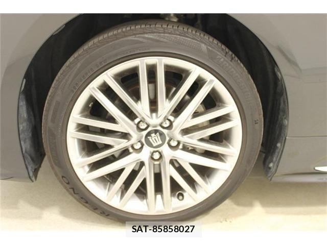 Toyota CROWN SEDAN 2021-02 8335379-24