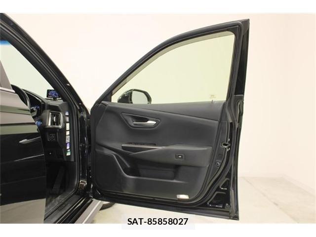 Toyota CROWN SEDAN 2021-02 8335379-28