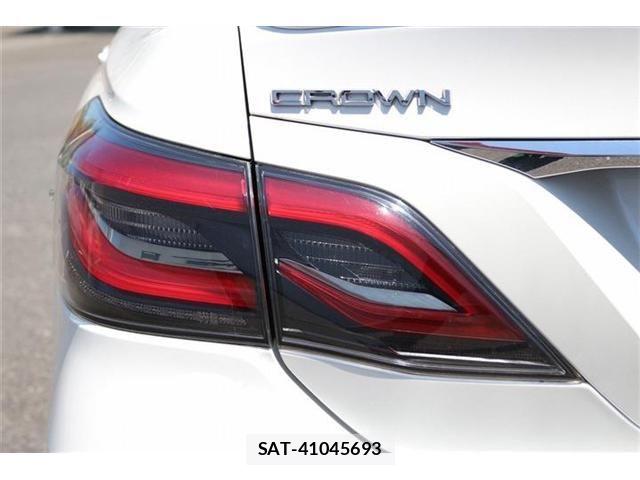 Toyota CROWN SEDAN 2020-11 8335372-29