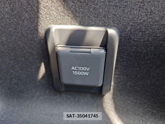 Toyota CROWN SEDAN 2025-02 8335357-28