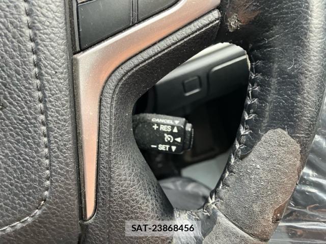 Toyota CROWN SEDAN 2014-03 8335395-22
