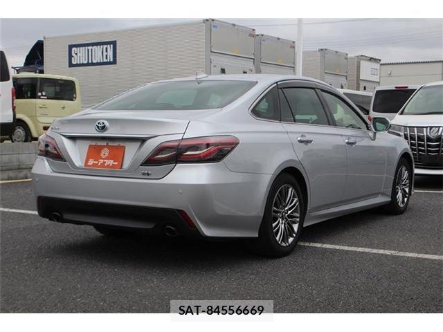 Toyota CROWN SEDAN 2021-07 8335369-15