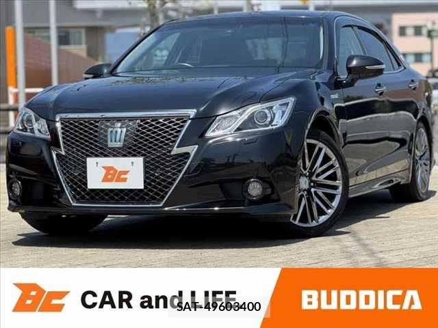 Toyota CROWN SEDAN 2013-02 8335383-0