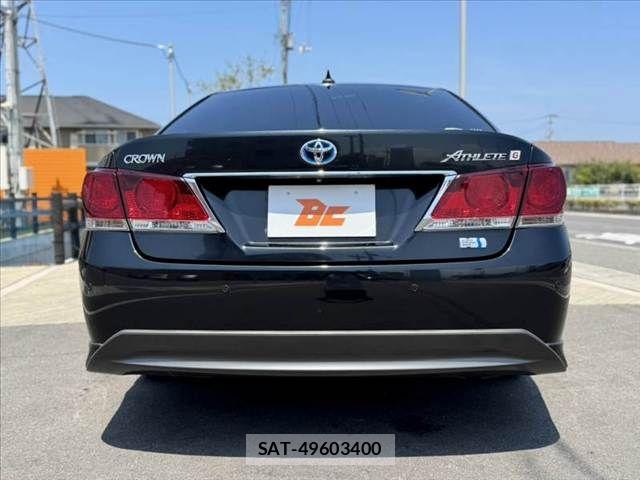 Toyota CROWN SEDAN 2013-02 8335383-13