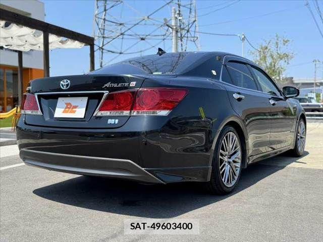 Toyota CROWN SEDAN 2013-02 8335383-14