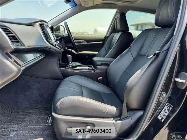 Toyota CROWN SEDAN 2013-02 8335383-16