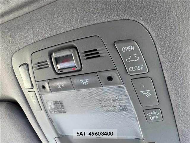 Toyota CROWN SEDAN 2013-02 8335383-22