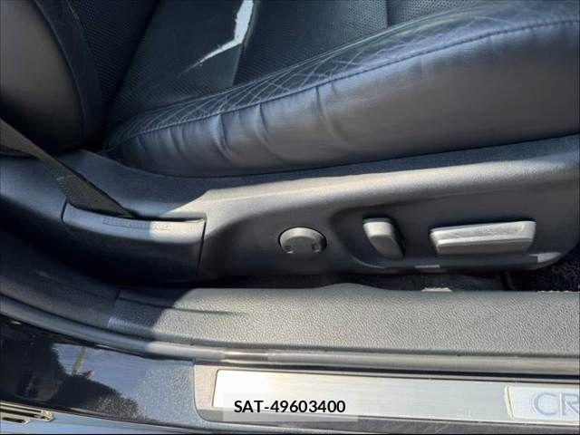 Toyota CROWN SEDAN 2013-02 8335383-28