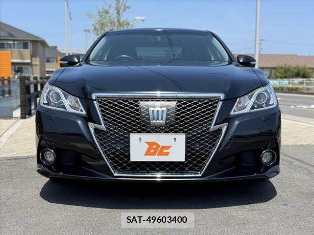 Toyota CROWN SEDAN 2013-02 8335383-8