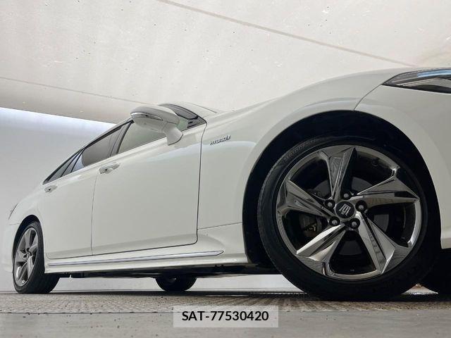 Toyota CROWN SEDAN 2018-12 8335365-11