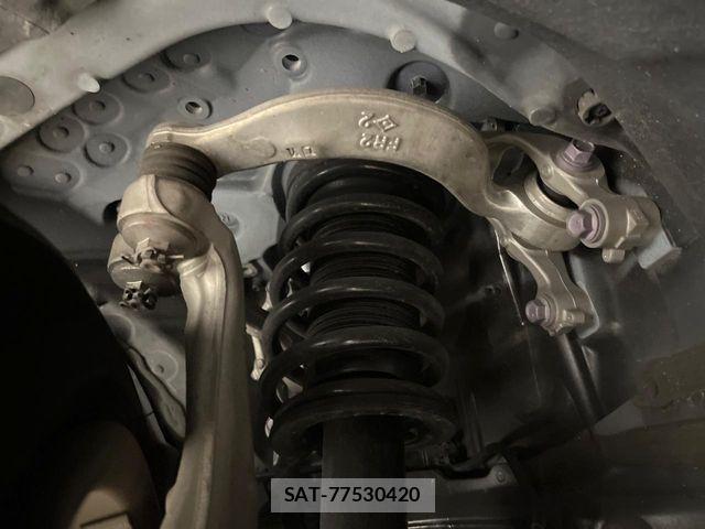 Toyota CROWN SEDAN 2018-12 8335365-18