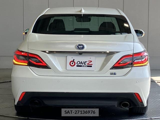 Toyota CROWN SEDAN 2020-02 8335368-27