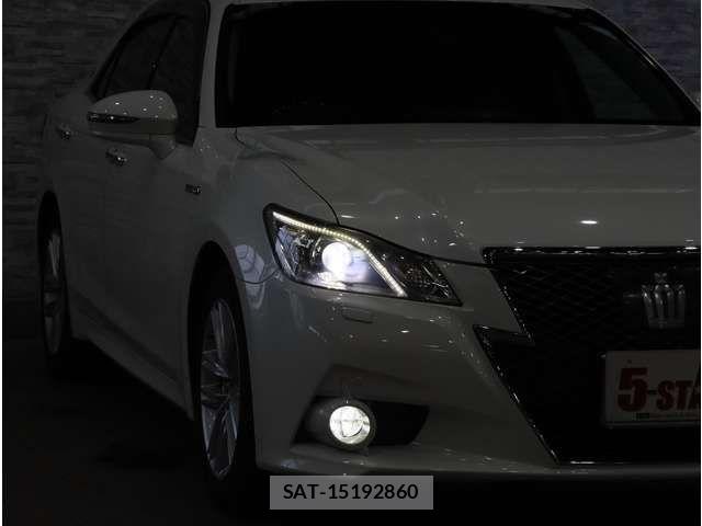 Toyota CROWN SEDAN 2013-09 8335386-14