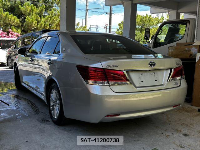 Toyota CROWN SEDAN 2014-10 8335392-5