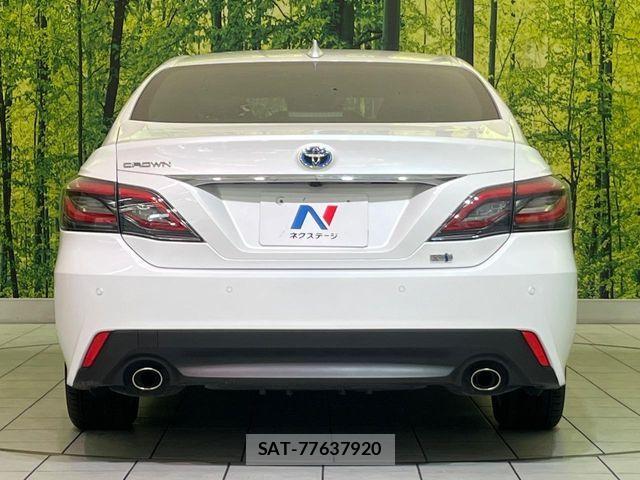 Toyota CROWN SEDAN 2022-05 8335366-14