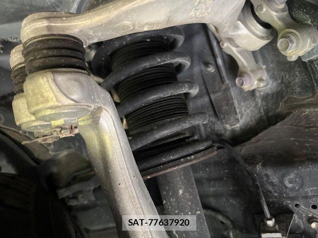 Toyota CROWN SEDAN 2022-05 8335366-19