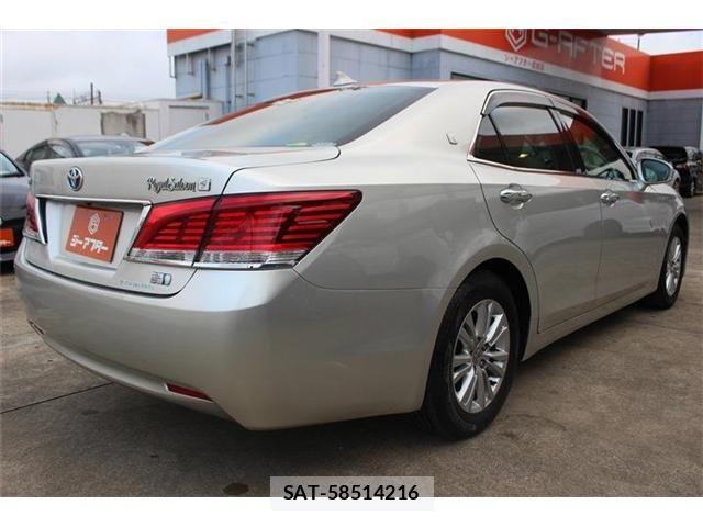 Toyota CROWN SEDAN 2013-03 8335391-12