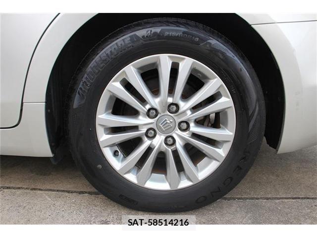 Toyota CROWN SEDAN 2013-03 8335391-25