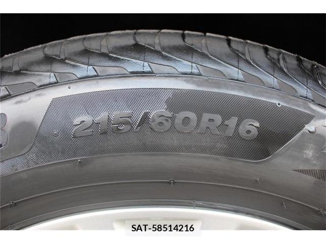 Toyota CROWN SEDAN 2013-03 8335391-27