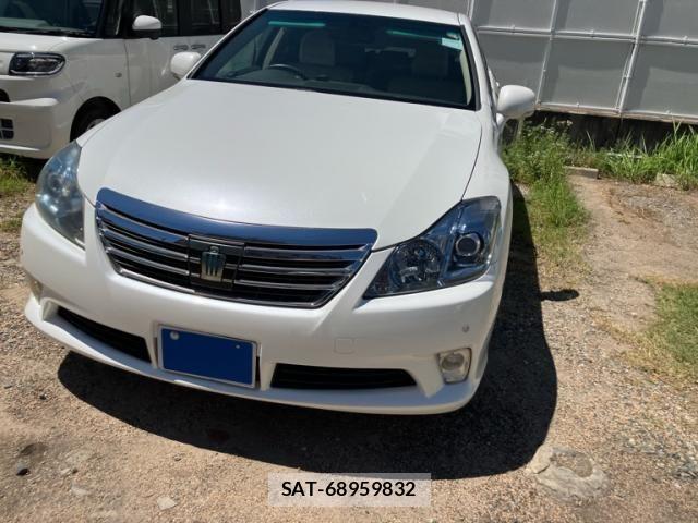 Toyota CROWN SEDAN 2010-05 8335396-1