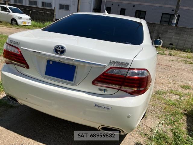 Toyota CROWN SEDAN 2010-05 8335396-4