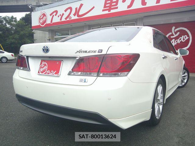 Toyota CROWN SEDAN 2013-09 8335394-2