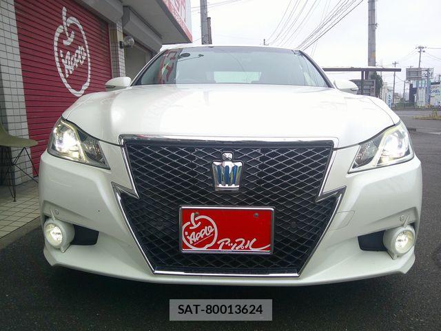 Toyota CROWN SEDAN 2013-09 8335394-3