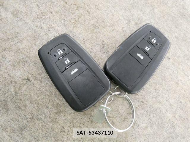 Toyota CROWN SEDAN 2018-11 8335381-29