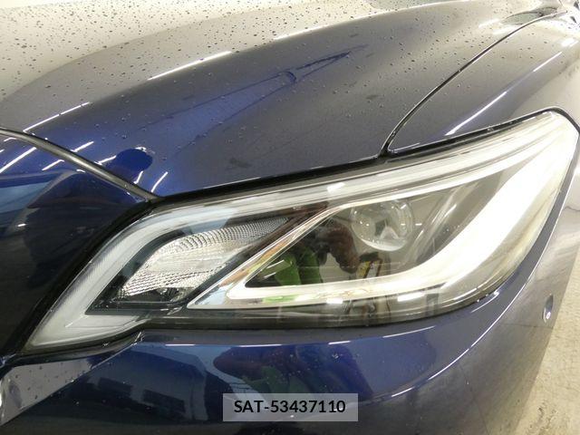 Toyota CROWN SEDAN 2018-11 8335381-6