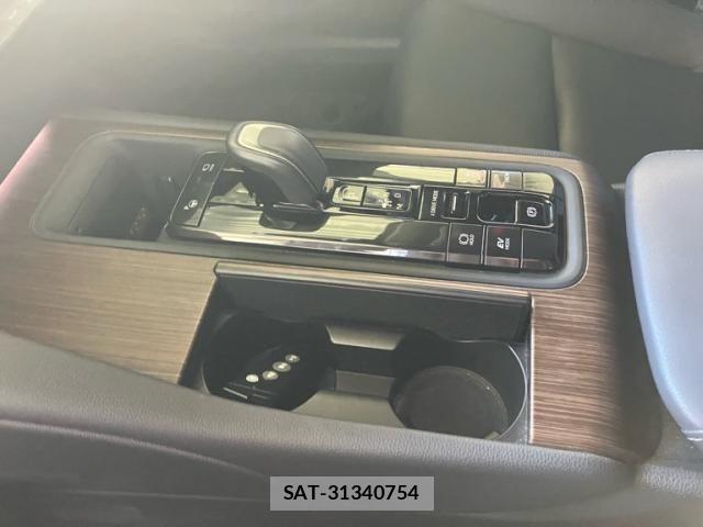 Toyota CROWN SEDAN 2023-12 8335356-7