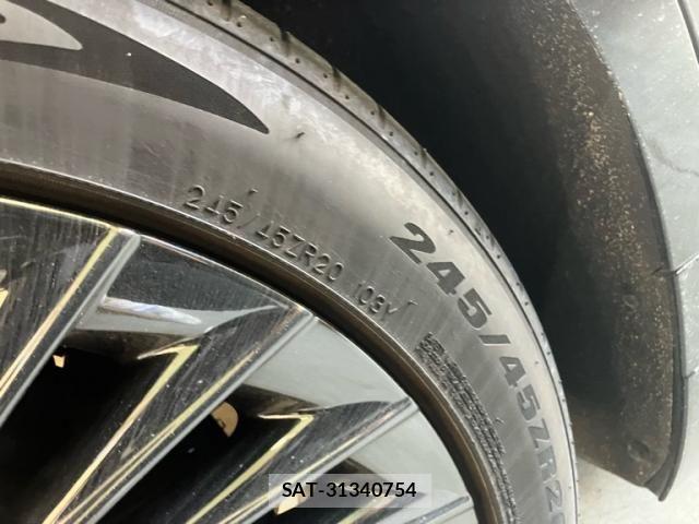 Toyota CROWN SEDAN 2023-12 8335356-8