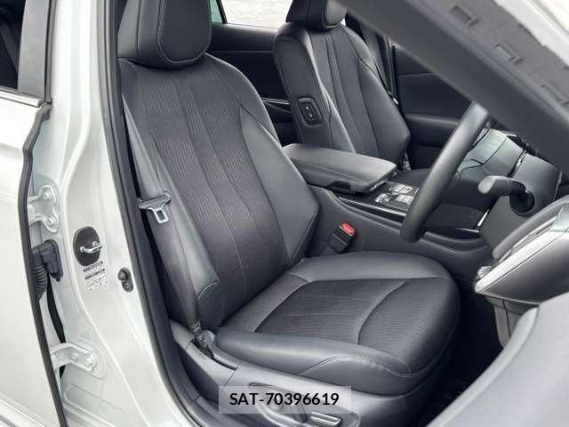 Toyota CROWN SEDAN 2020-11 8335359-14