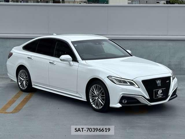 Toyota CROWN SEDAN 2020-11 8335359-6