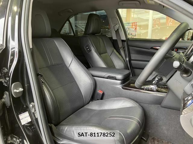 Toyota CROWN SEDAN 2016-04 8335374-18